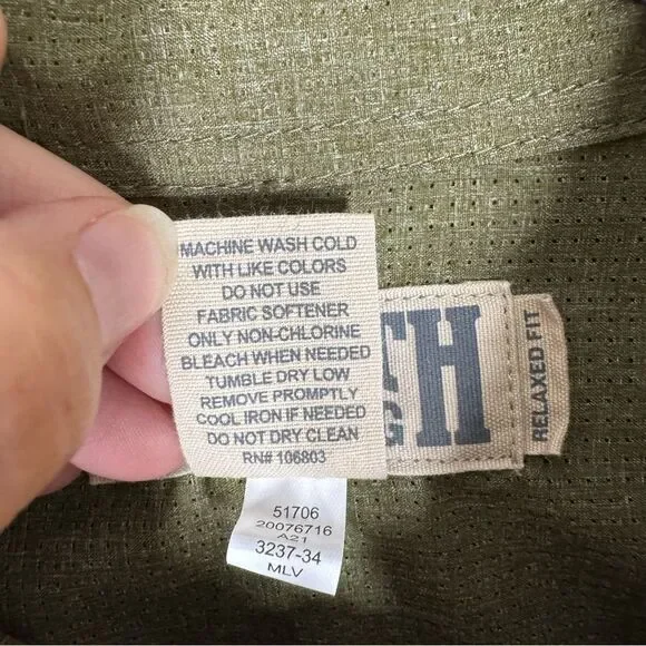 Duluth Men's Breezeshooter Relaxed Fit Shirt Green Guide Safari Outdoors Large - Picture 4 of 6